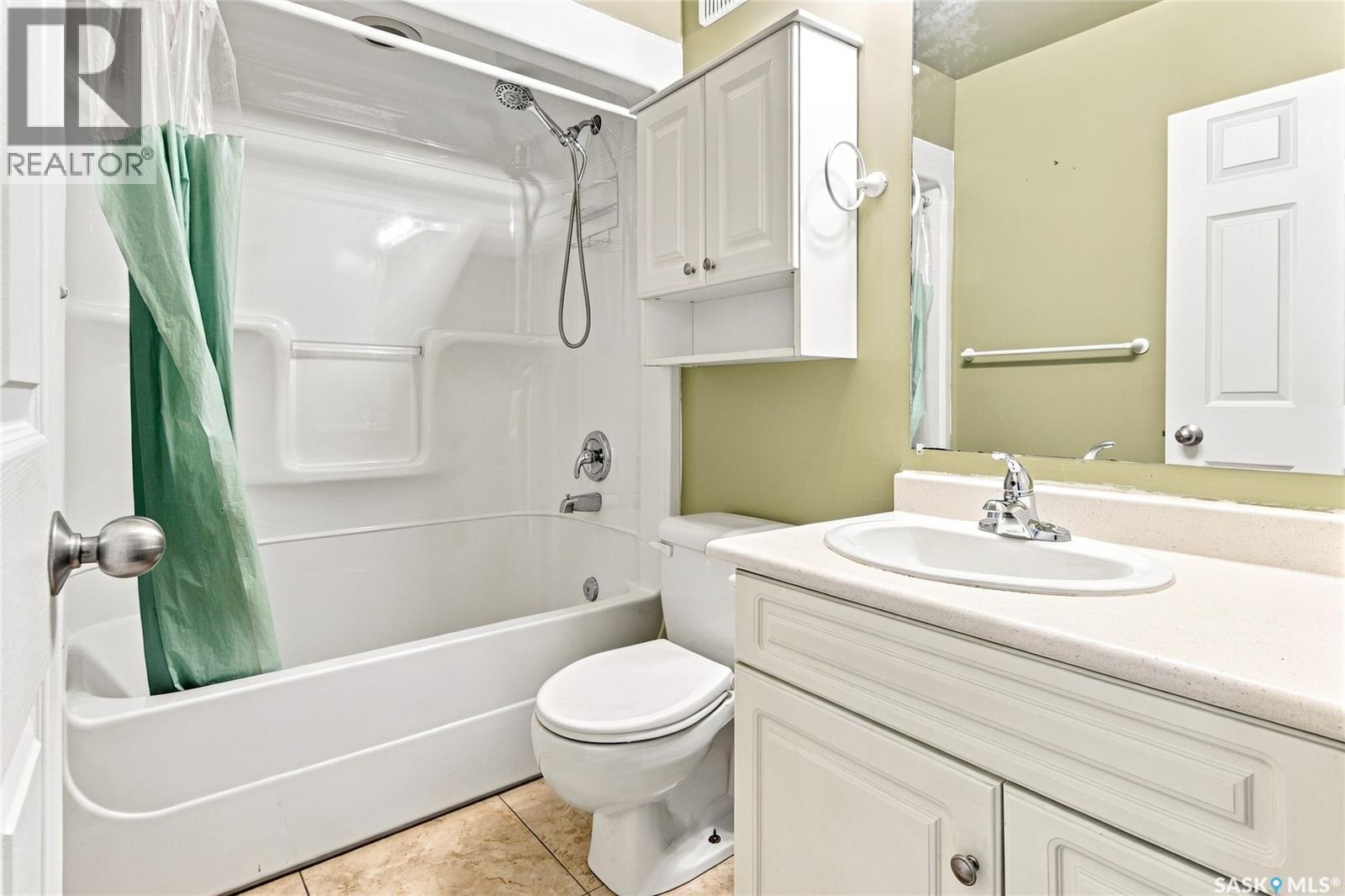 1906 St Charles Avenue, Saskatoon, SK