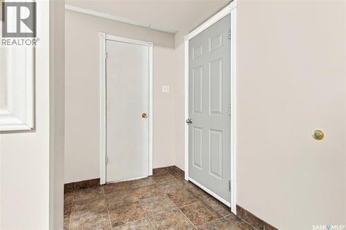 1906 St Charles Avenue, Saskatoon, SK 