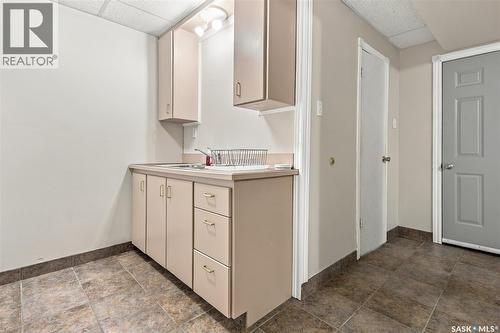 1906 St Charles Avenue, Saskatoon, SK 