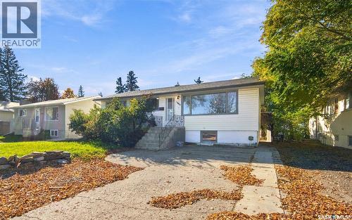 1906 St Charles Avenue, Saskatoon, SK 