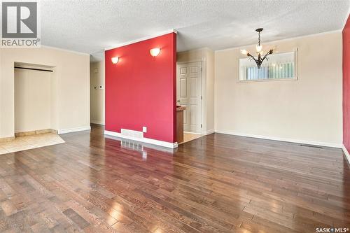 1906 St Charles Avenue, Saskatoon, SK 