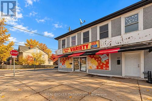 208 Mary Street, Hamilton, ON 