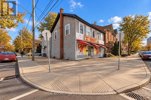 208 Mary Street, Hamilton, ON 