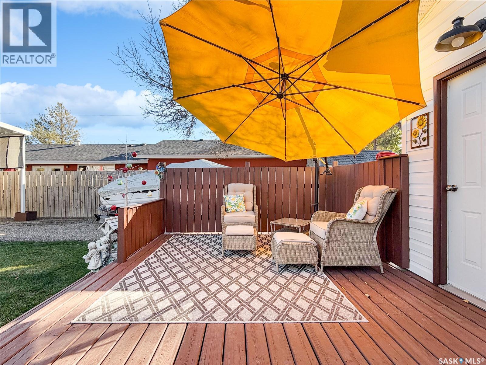 720 6Th Avenue Ne, Swift Current, SK