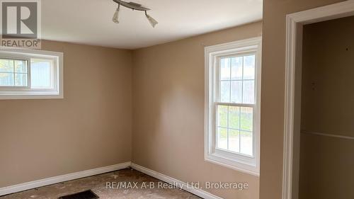 21 Henry Street, Cambridge, ON 