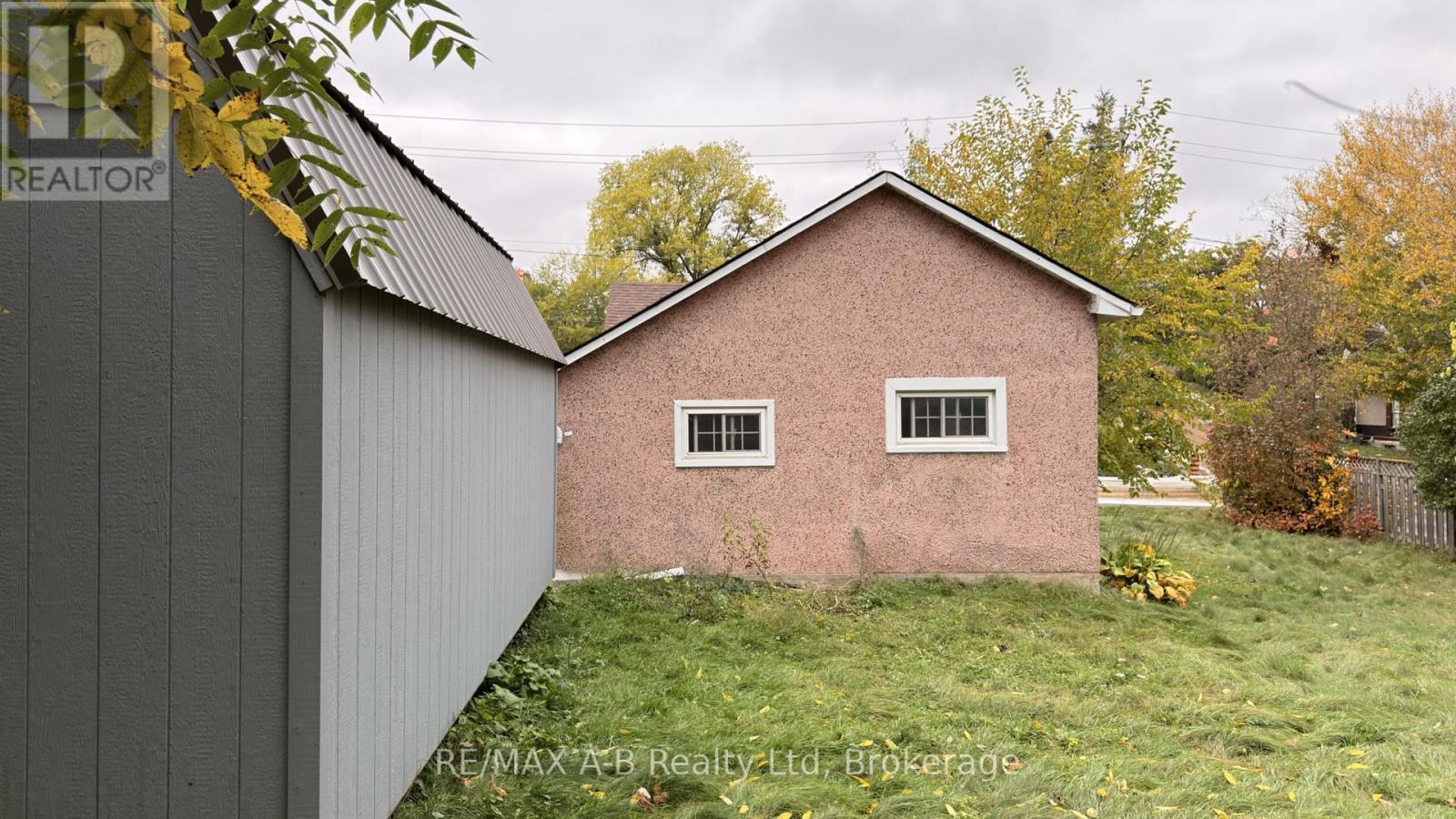Rear view of home - 21 Henry Street, Cambridge, ON