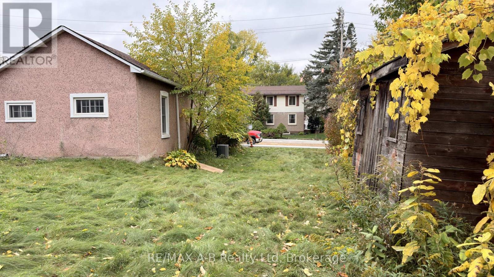 21 Henry Street, Cambridge, ON