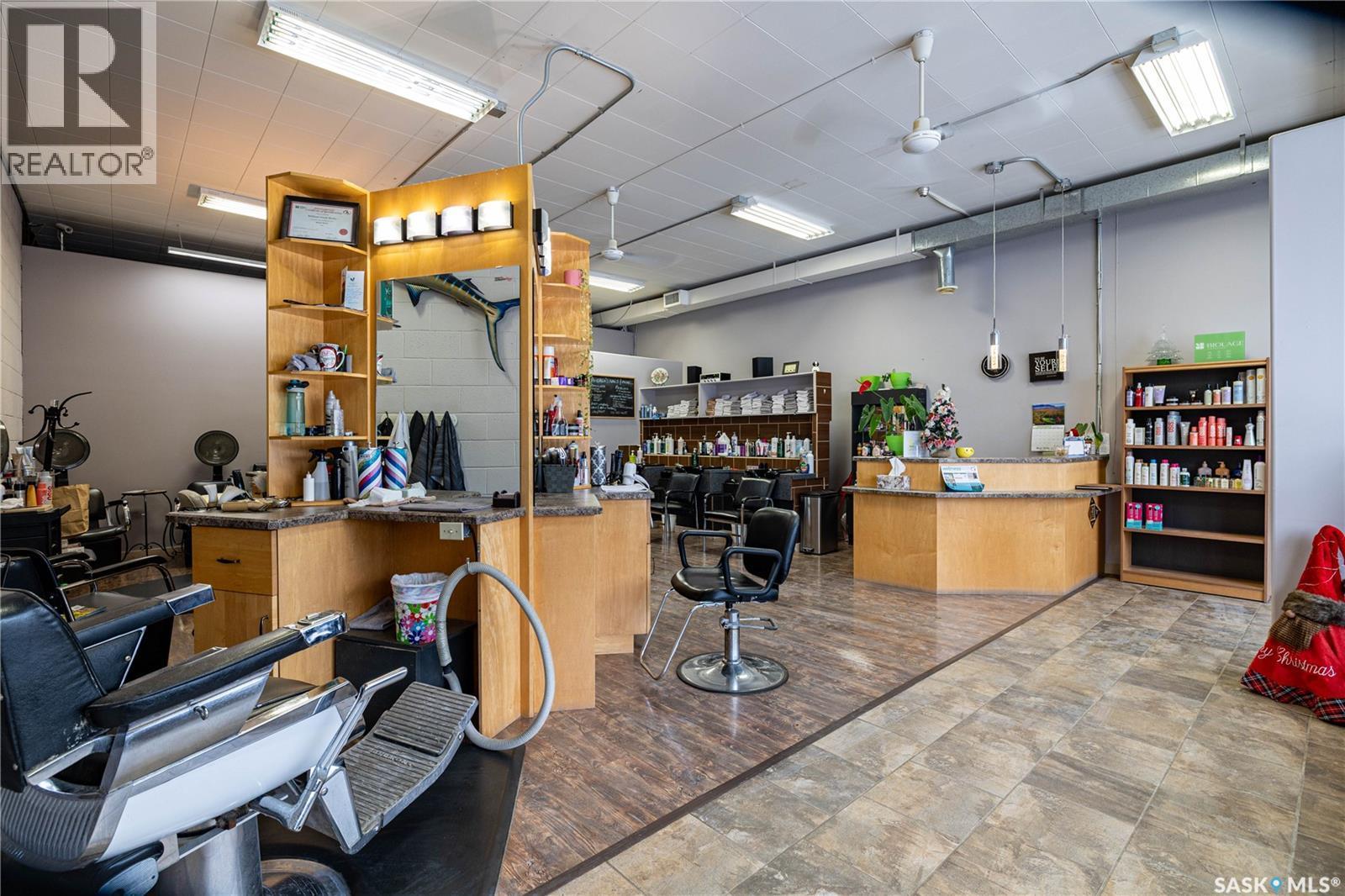 1601 29Th Street W, Saskatoon, SK