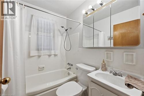 342 East 16Th Street, Hamilton, ON 