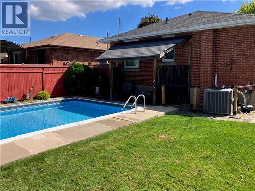 342 East 16Th Street, Hamilton, ON 