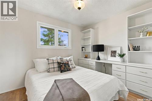 225 Clearwater Court, Saskatoon, SK 