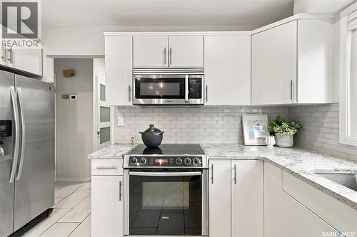 225 Clearwater Court, Saskatoon, SK 