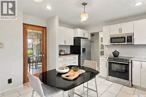 225 Clearwater Court, Saskatoon, SK 