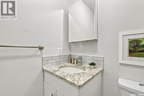 225 Clearwater Court, Saskatoon, SK 
