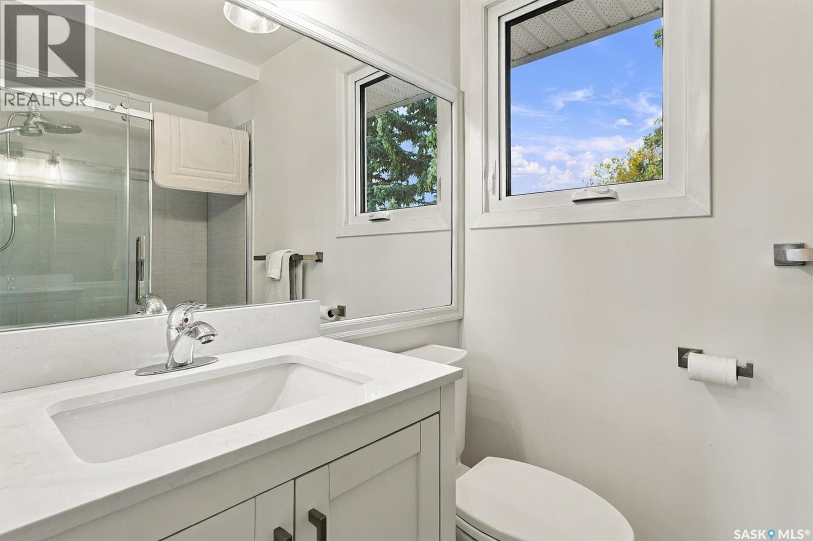 225 Clearwater Court, Saskatoon, SK
