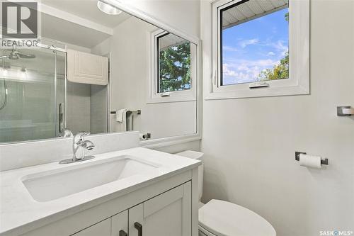 225 Clearwater Court, Saskatoon, SK 