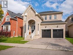 87 RIVINGTON AVENUE Vaughan, ON L4J 0B2