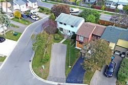 25 JENNIFER SQUARE Brampton, ON L6S 2L2