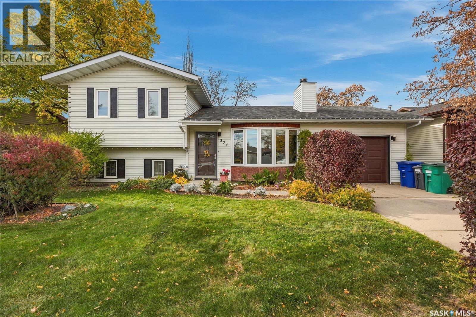 374 Thain Crescent, Saskatoon, SK