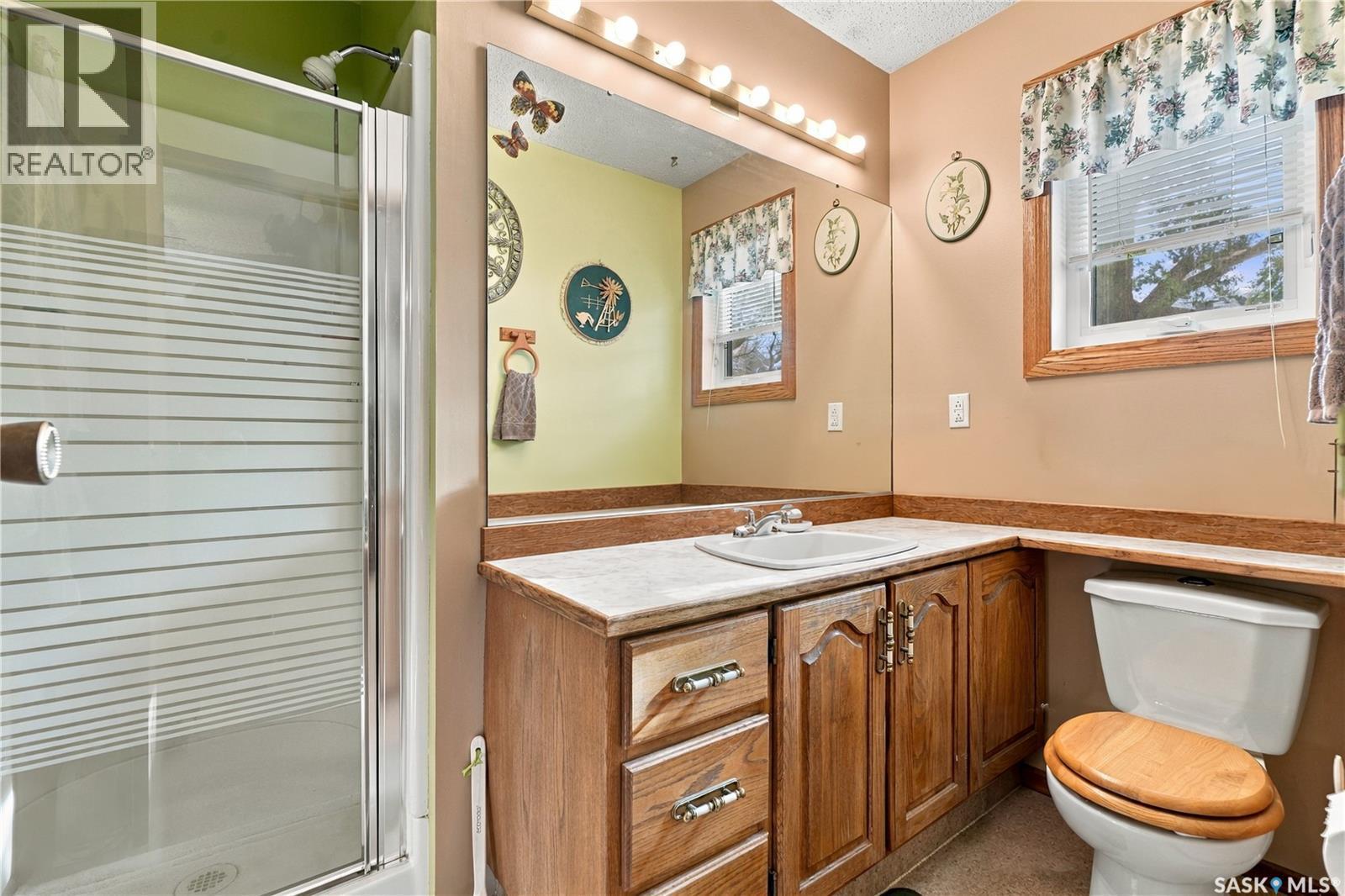 374 Thain Crescent, Saskatoon, SK