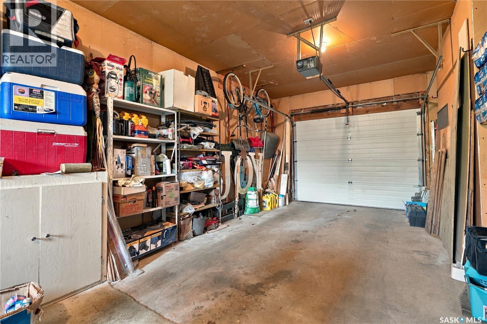 374 Thain Crescent, Saskatoon, SK