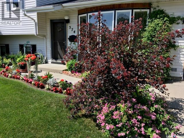 374 Thain Crescent, Saskatoon, SK