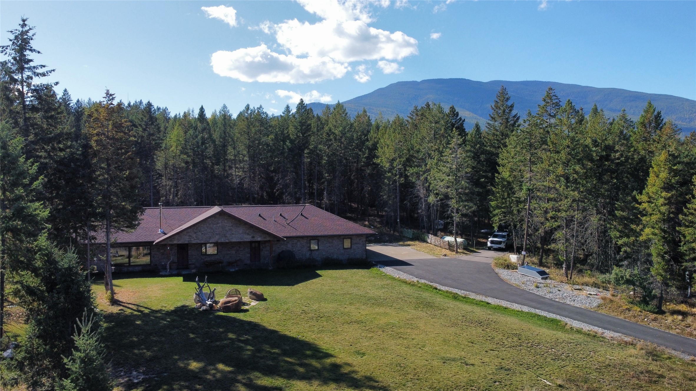 4427 Ferguson Road, Mayook, BC
