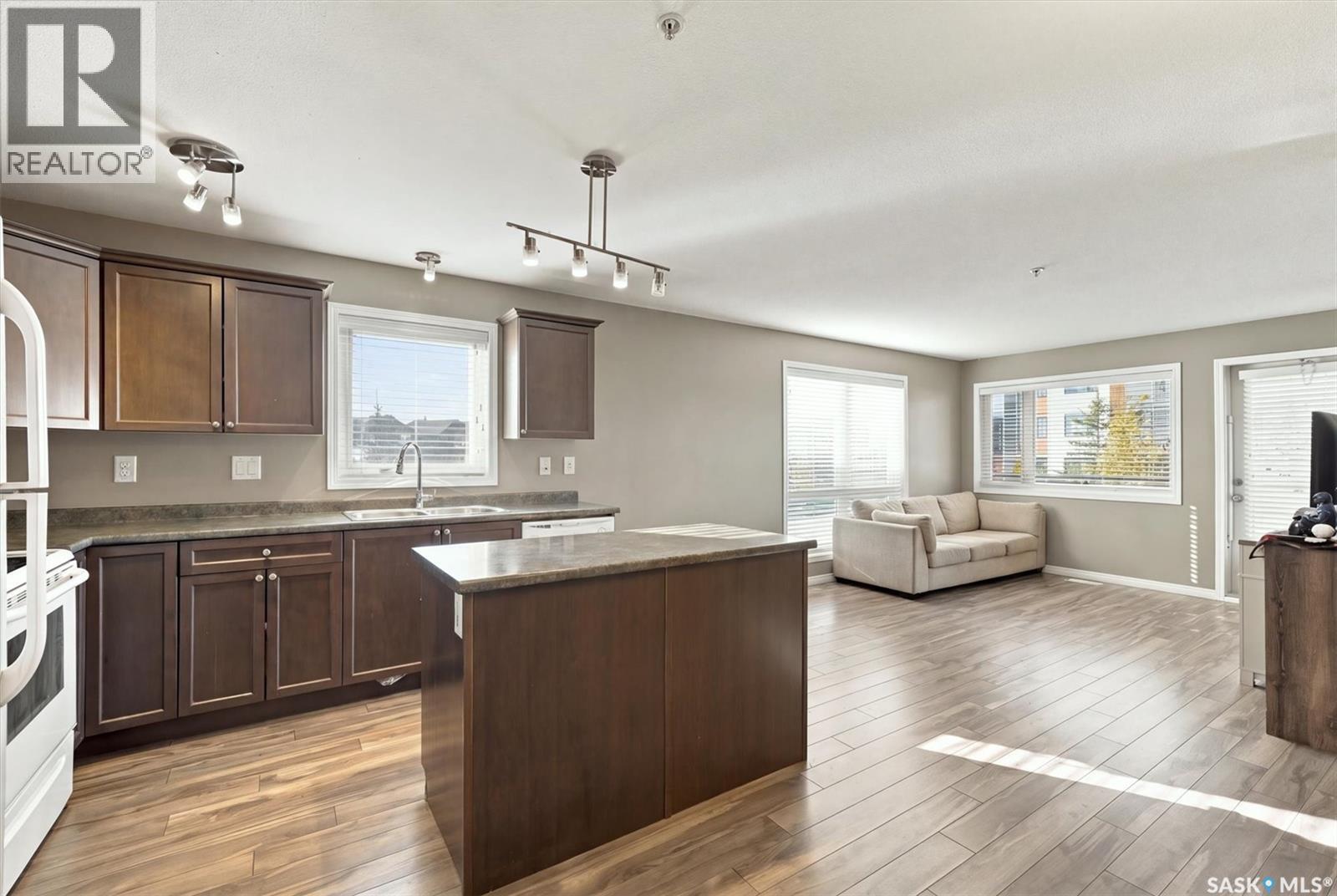 5105 110 Willis Crescent, Saskatoon, SK