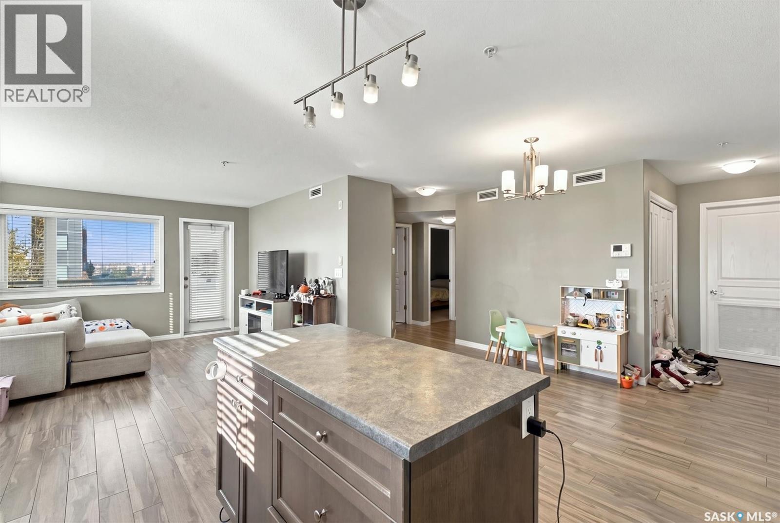 5105 110 Willis Crescent, Saskatoon, SK