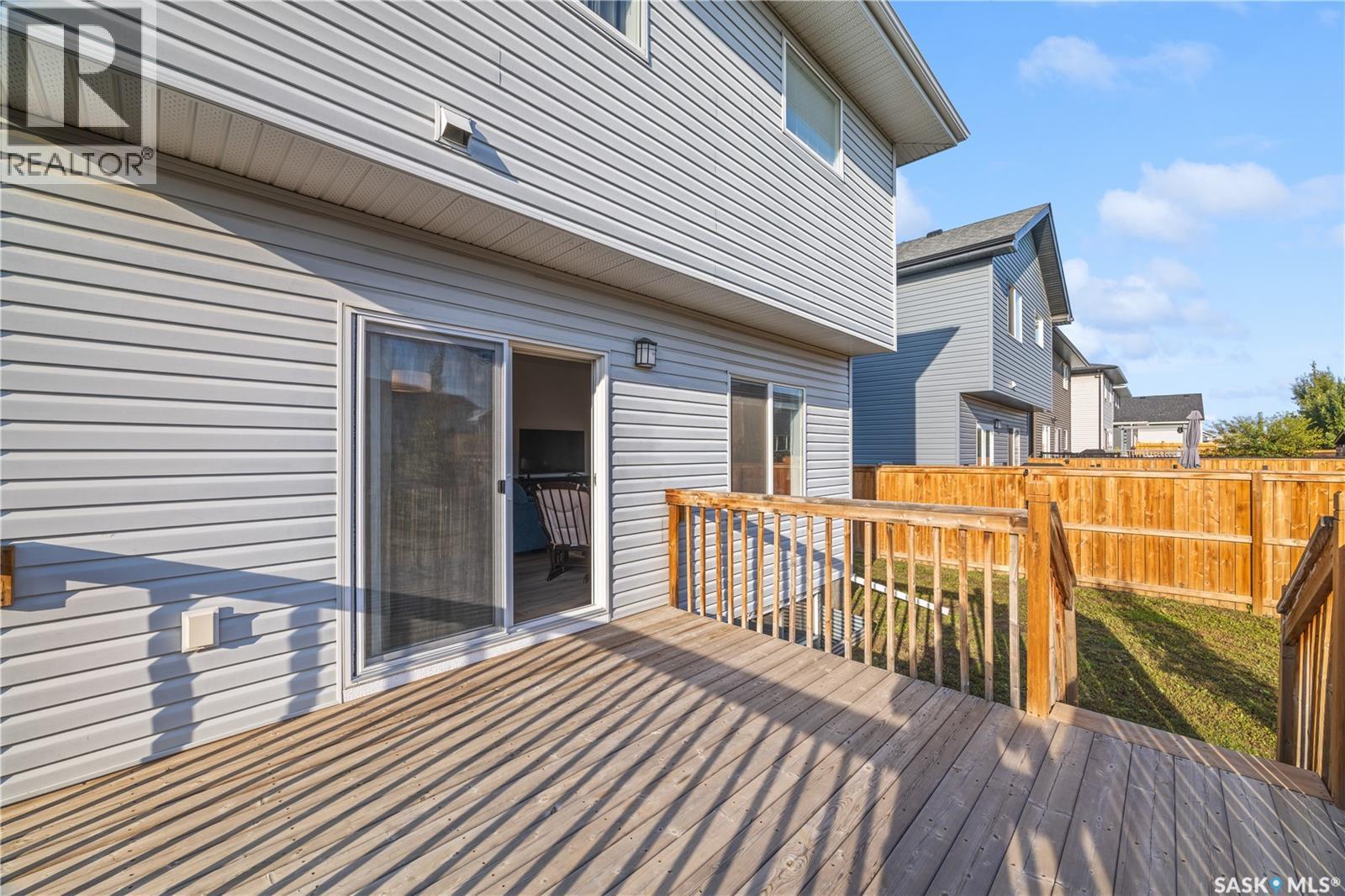 814 Labine Crescent, Saskatoon, SK