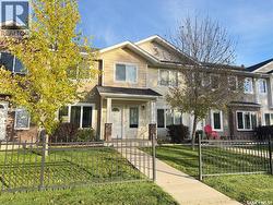 1253 Grey STREET  Regina, SK S4T 1G7