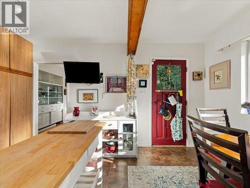 5340 Kew Road, West Vancouver, BC 
