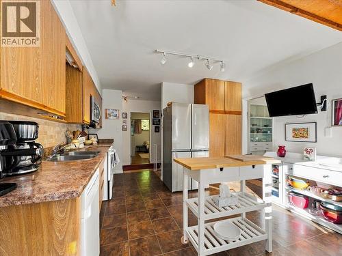 5340 Kew Road, West Vancouver, BC 