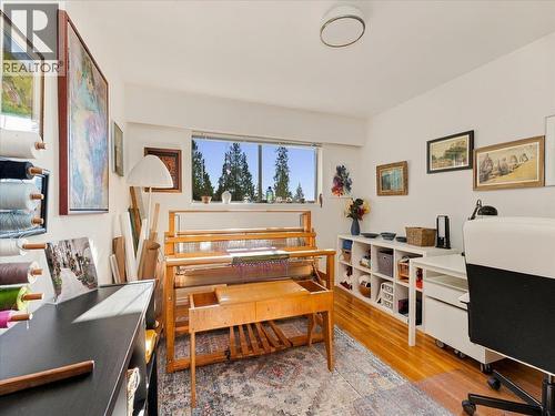 5340 Kew Road, West Vancouver, BC 