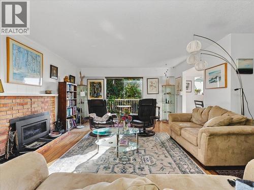 5340 Kew Road, West Vancouver, BC 