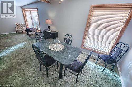 Dedicated dining area with plenty of natural light and easy access to the adjoining living space - 286 Mohawk Road W, Hamilton, ON 