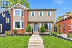 366 ABERDEEN Avenue  Hamilton, ON L8P 2R5