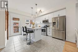49 ASPEN HILLS ROAD Brampton, ON L6Y 0H7