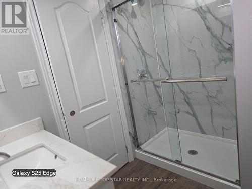 255 West 5Th Street, Hamilton, ON 