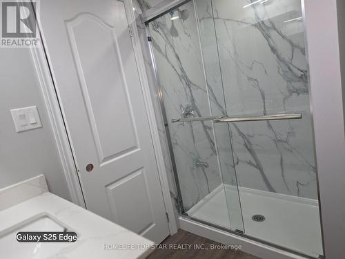 255 West 5Th Street, Hamilton, ON 