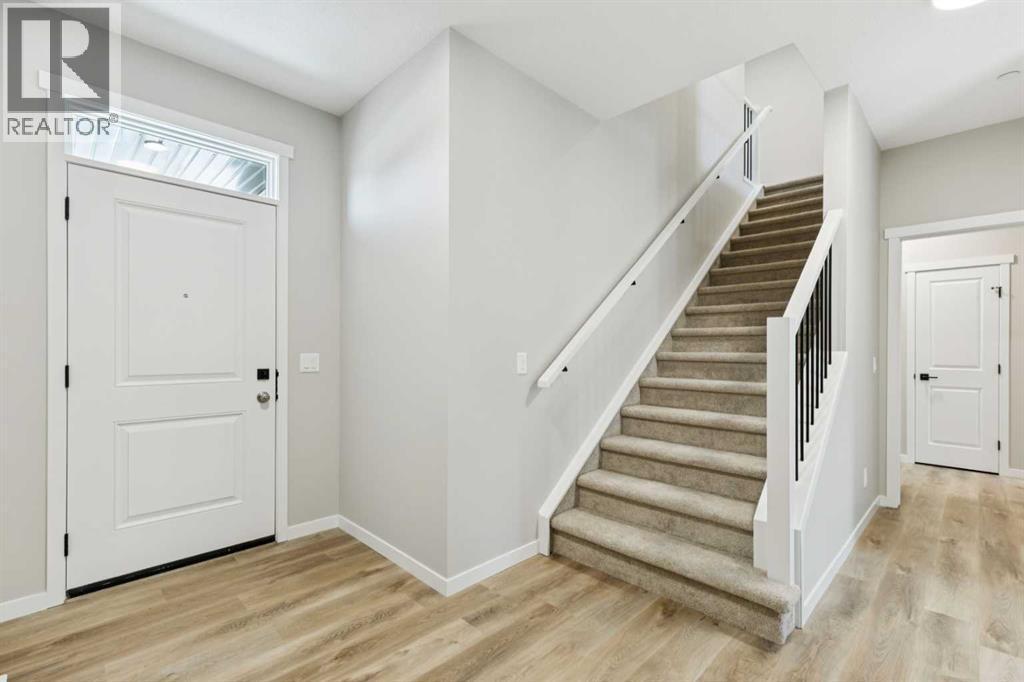 302 Hotchkiss Common Se, Calgary, AB