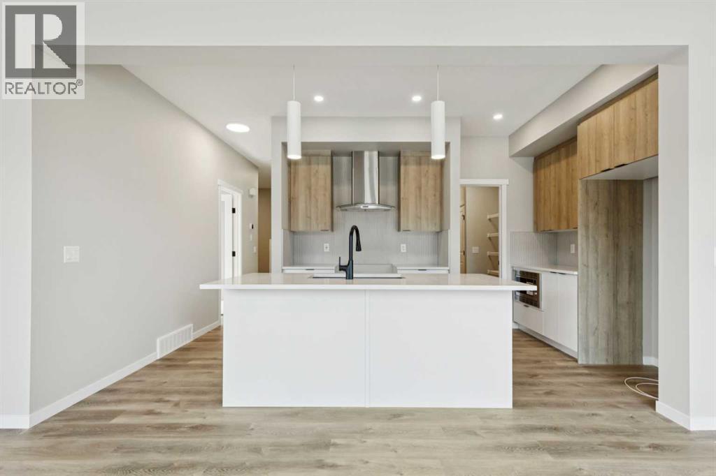 302 Hotchkiss Common Se, Calgary, AB