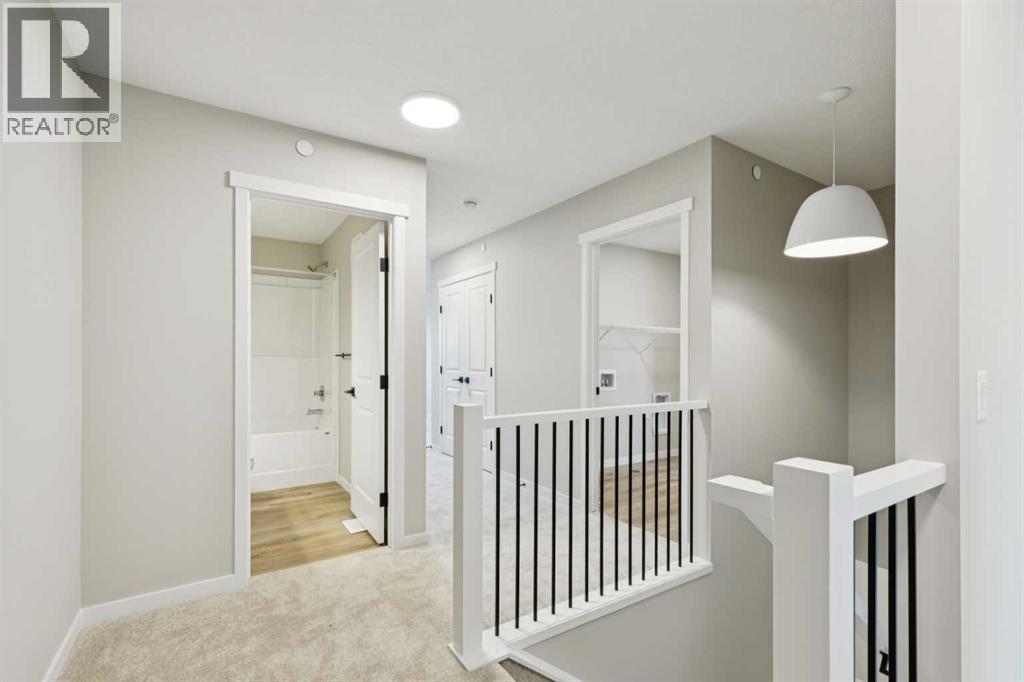 302 Hotchkiss Common Se, Calgary, AB