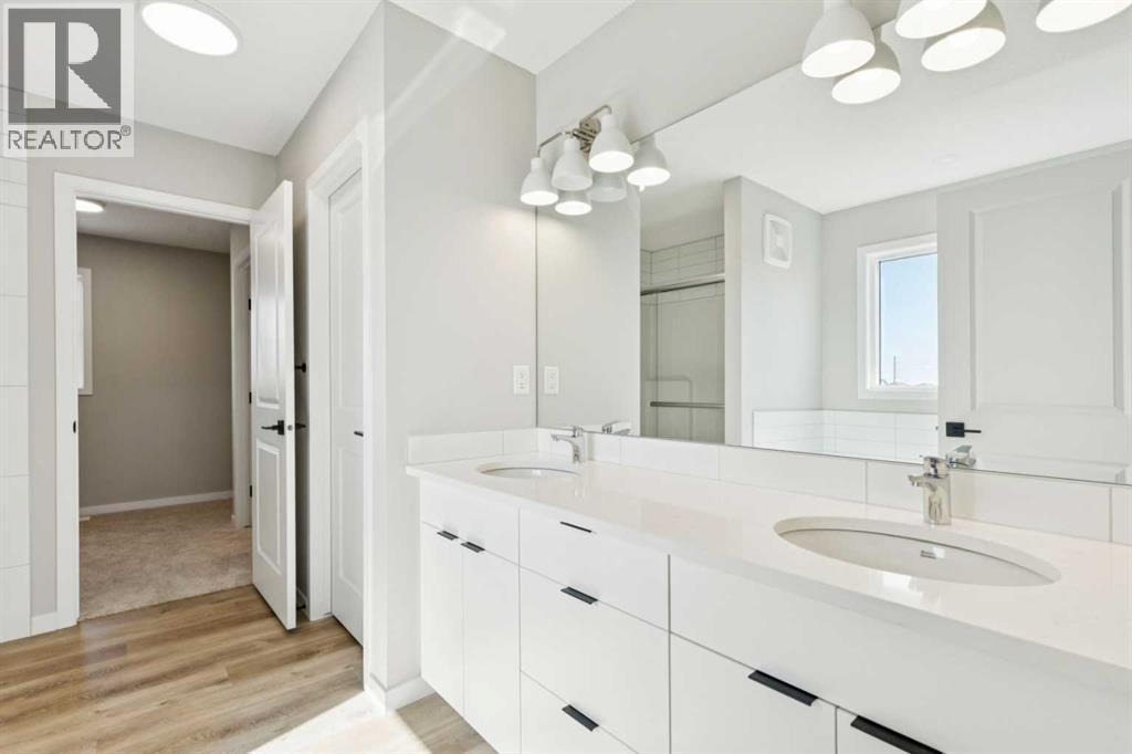 302 Hotchkiss Common Se, Calgary, AB