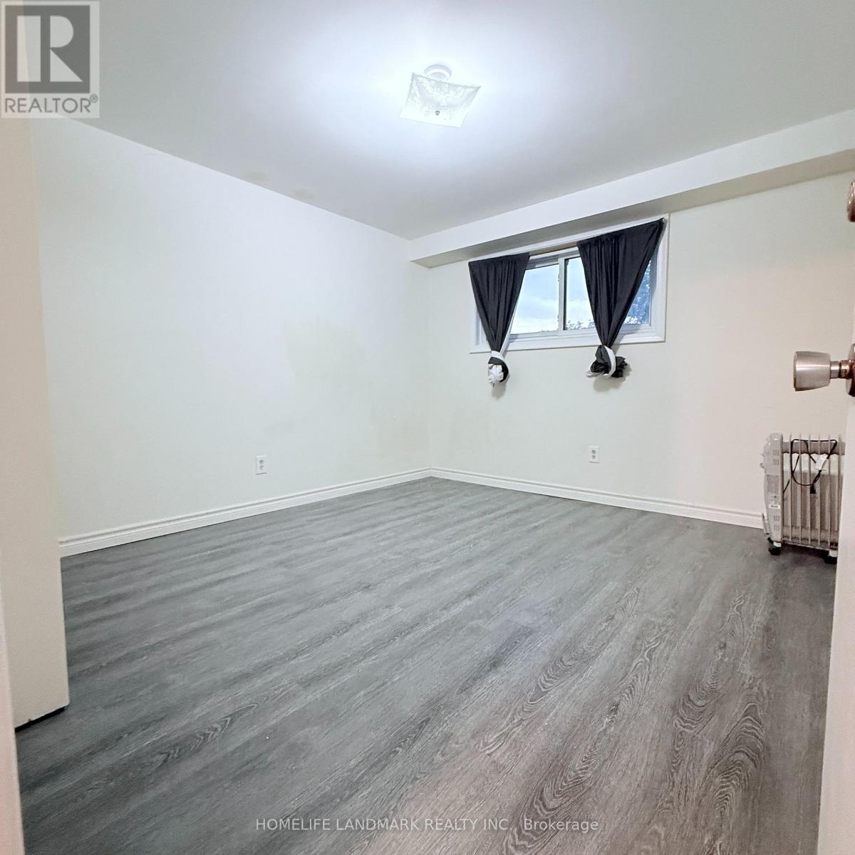 31 Country Club Drive, Hamilton, ON