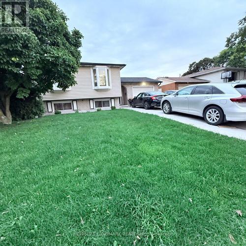 31 Country Club Drive, Hamilton, ON 