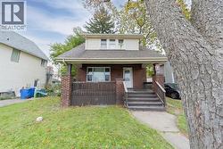 394 CRAWFORD AVENUE Windsor, ON N9A 5C4