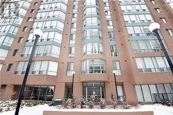 1209 - 115 HILLCREST AVENUE Mississauga, ON L5B 3Y9