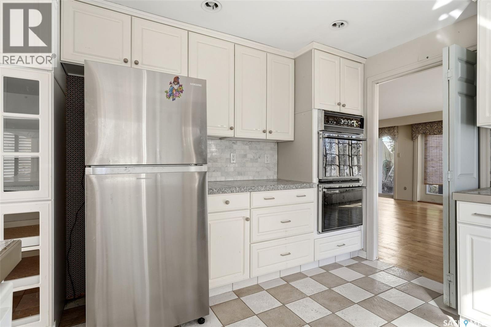 1034 Gryphons Walk, Regina, SK