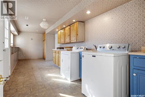 1034 Gryphons Walk, Regina, SK 